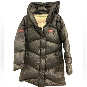 Cotopaxi S mint condition “Nina” downfilled 3/4 length lightweight parka- Clif